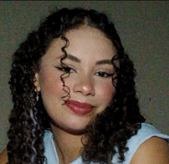 Aline Cristina Siqueira Marques